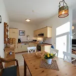 شقة Mit Meerblick U Balkon 500 M Bis Zum Kn