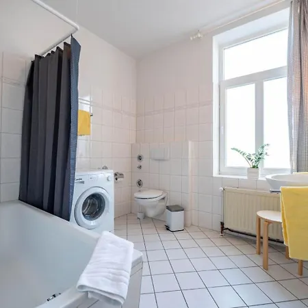 Mit Meerblick U Balkon 500 M Bis Zum Kn