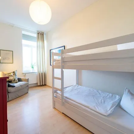 Mit Meerblick U Balkon 500 M Bis Zum Kn * Goehren (Ruegen)