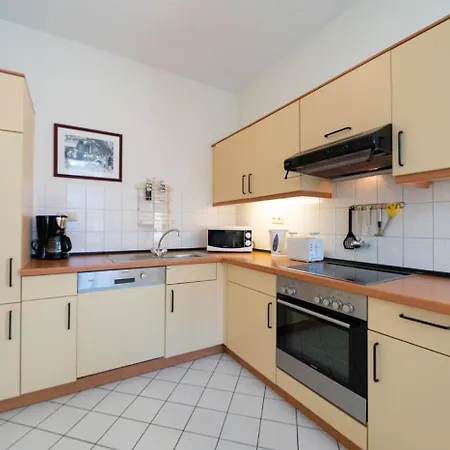 Mit Meerblick U Balkon 500 M Bis Zum Kn *