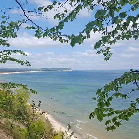 Mit Meerblick U Balkon 500 M Bis Zum Kn Goehren (Ruegen)