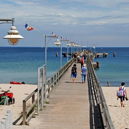 Mit Meerblick U Balkon 500 M Bis Zum Kn * Goehren (Ruegen)