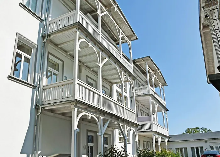 Mit Meerblick U Balkon 500 M Bis Zum Kn Апартаменты *